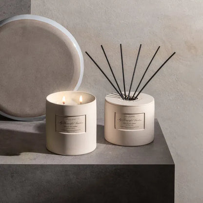 FRESH CUT FIG & COCONUT SCENTED CANDLE 650 G EU