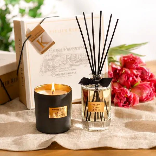All - HEMP LEAVES SCENTED CANDLE 210 G EU - Atelier Rebul UK